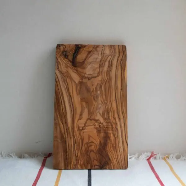 Tabla de madera de olivo 25x15cm