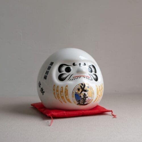 Hucha daruma blanco japonés de 12 cm