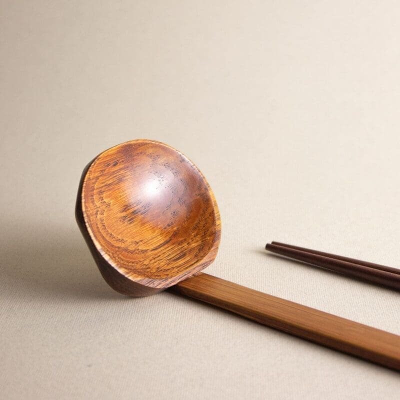 Cuchara de bambú para ramen